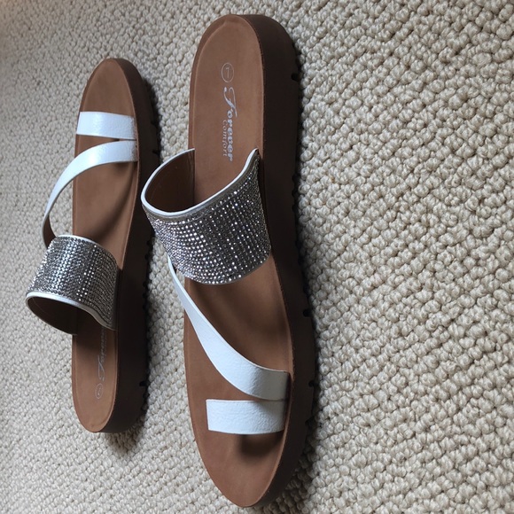 Forever Comfort | Shoes | Forever Comfort Sandals Sz 7 | Poshmark